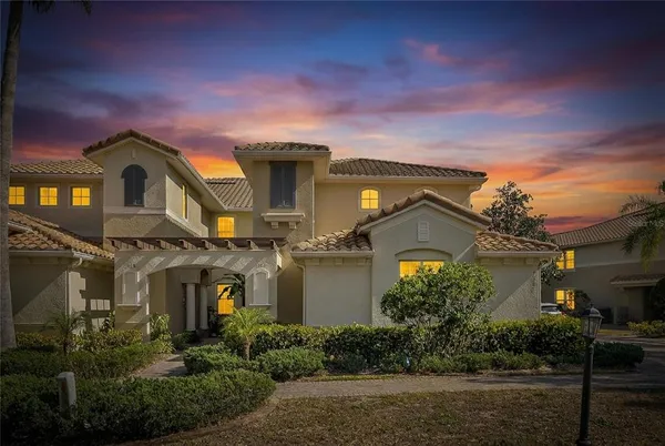 $410,000 | 1420 Emerald Dunes Drive, Sun City Center, FL 33573
