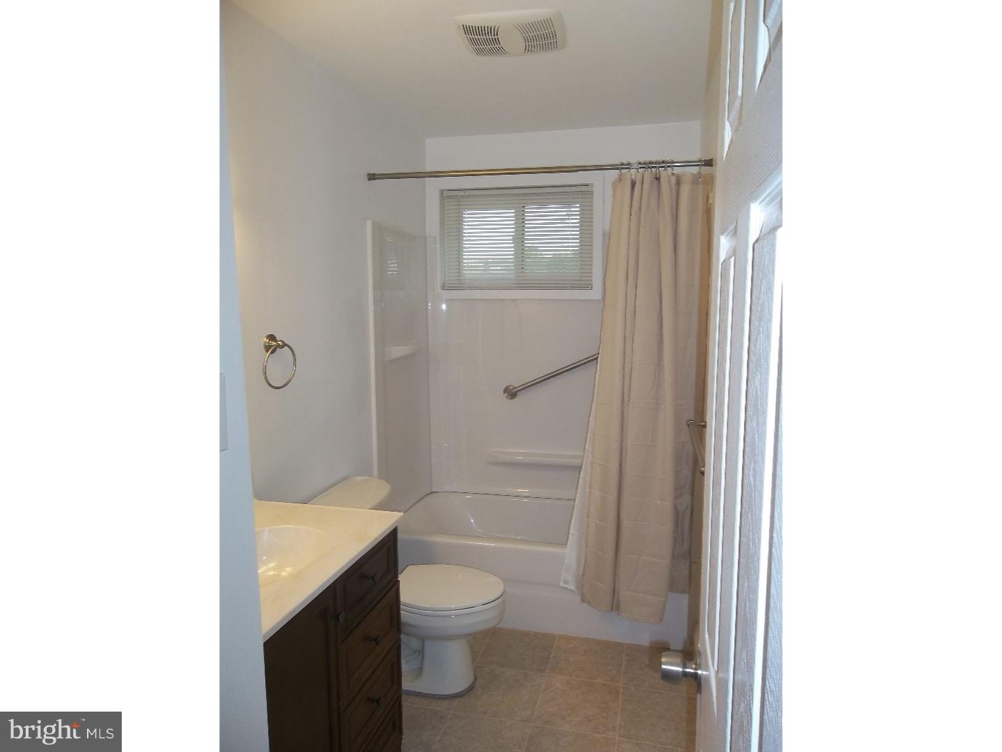 303 Cardinal Road Edgewater Park, NJ 08010 - Photo 12 of 18