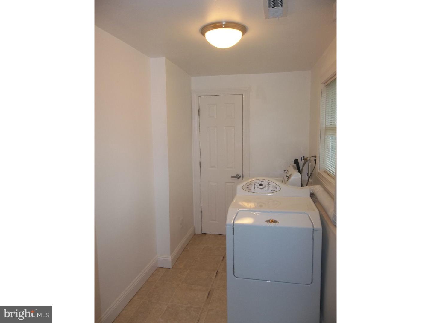 303 Cardinal Road Edgewater Park, NJ 08010 - Photo 9 of 18