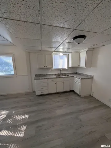 $90,000 | 944 East Walnut Street, Canton, IL 61520