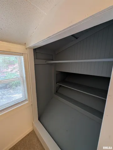 $90,000 | 944 East Walnut Street, Canton, IL 61520