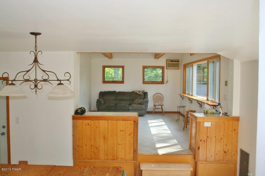 168 Beaverdam Road Hawley, PA 18428 - Photo 5 of 17 Gallery Image 5