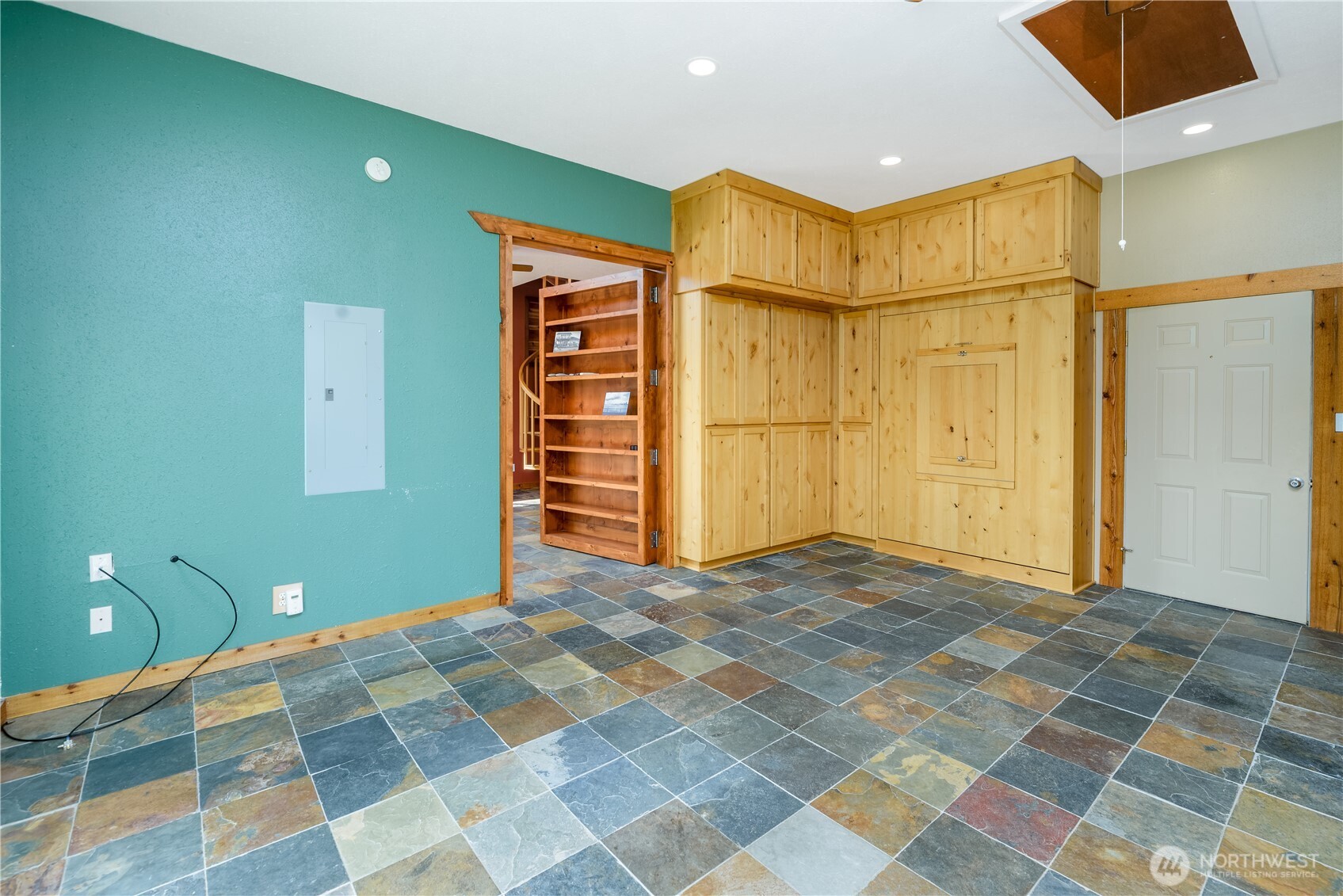 51 Gunn Road Port Angeles, WA 98362 - Photo 15 of 40 Gallery Image 15