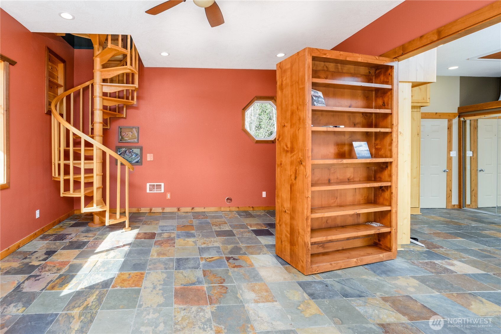 51 Gunn Road Port Angeles, WA 98362 - Photo 18 of 40 Gallery Image 18