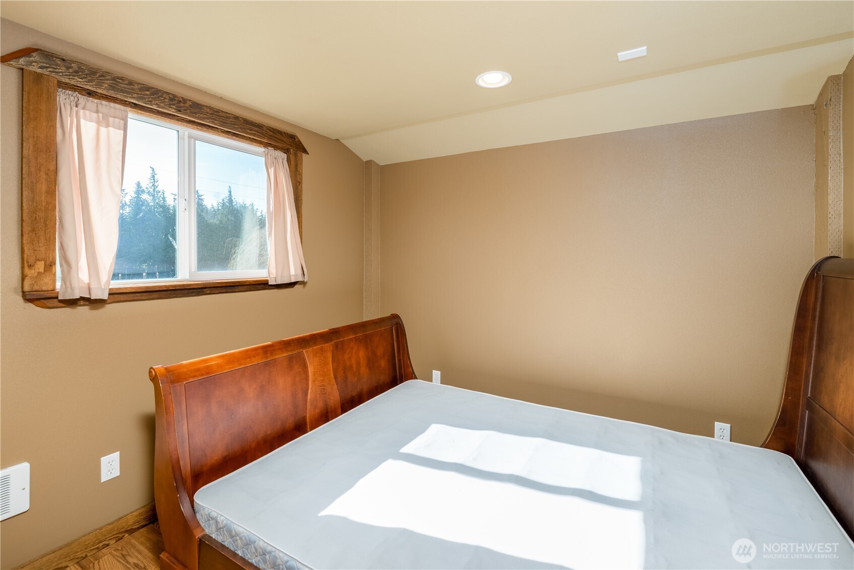 51 Gunn Road Port Angeles, WA 98362 - Photo 35 of 40 Gallery Image 35