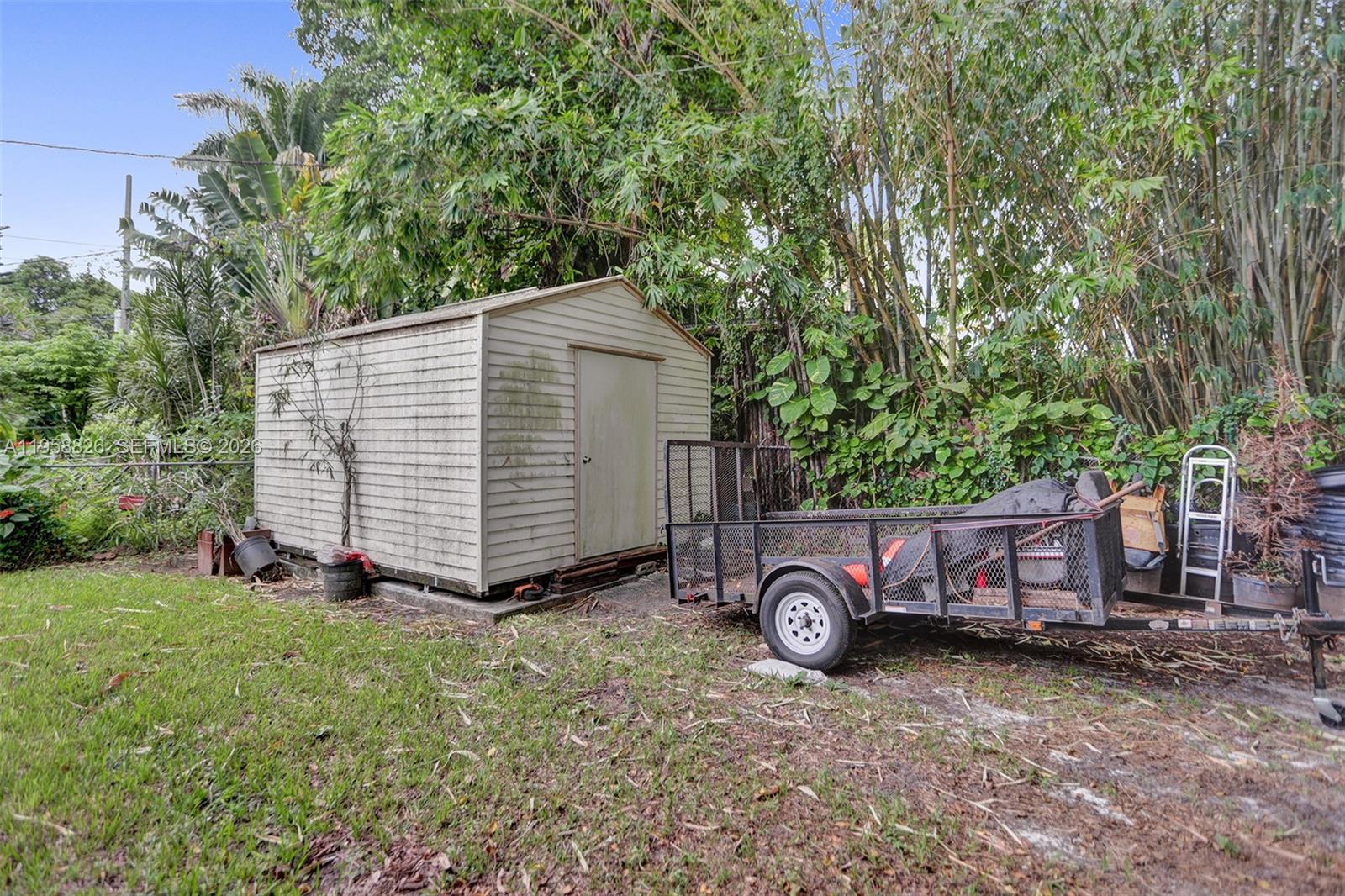 3255 Southwest 60th Avenue Miami, FL 33155 - Photo 39 of 42 front view of a house with a yard