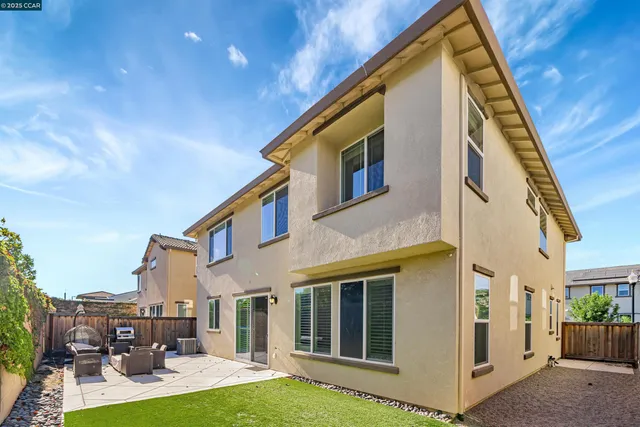 $789,000 | 158 Wooley Creek Way, Brentwood, CA 94513