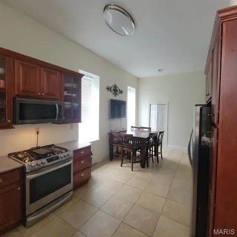 $275,000 | 3761 Finney Avenue, St. Louis, MO 63113