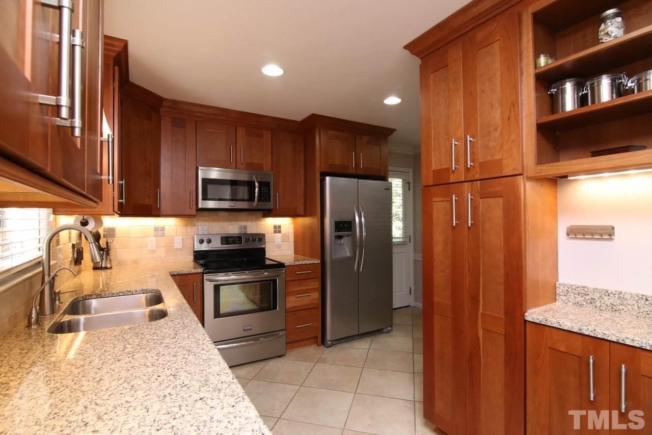 5313 Ridgeloch Place Raleigh, NC 27612 - Photo 6 of 25