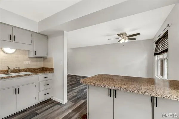 $105,000 | 1680 Herault Place, Unit C, St. Louis, MO 63125