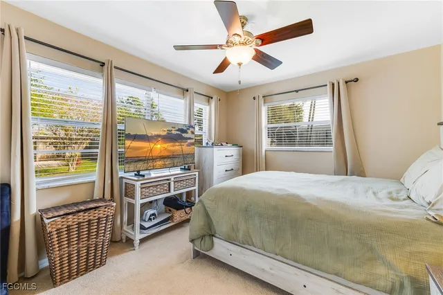 $319,000 | 3813 Southeast 10th Avenue, Cape Coral, FL 33904