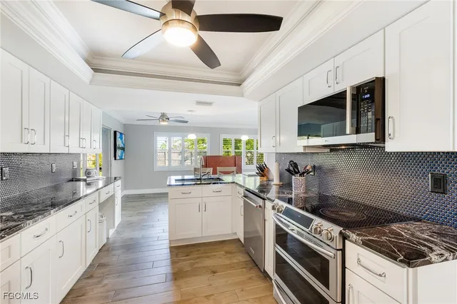 $319,000 | 3813 Southeast 10th Avenue, Cape Coral, FL 33904