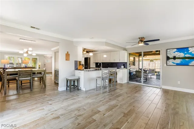 $319,000 | 3813 Southeast 10th Avenue, Cape Coral, FL 33904