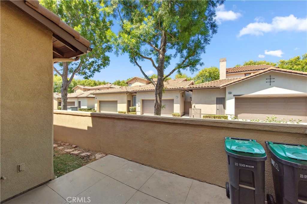 72 Shadowplay Irvine, CA 92620 - Photo 28 of 36