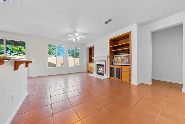 $499,000 | 775 Sweetwood Lane, Patterson, CA 95363