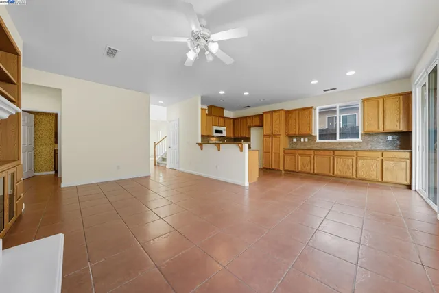 $499,000 | 775 Sweetwood Lane, Patterson, CA 95363