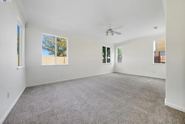 $499,000 | 775 Sweetwood Lane, Patterson, CA 95363