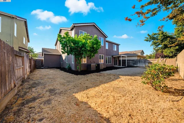 $499,000 | 775 Sweetwood Lane, Patterson, CA 95363