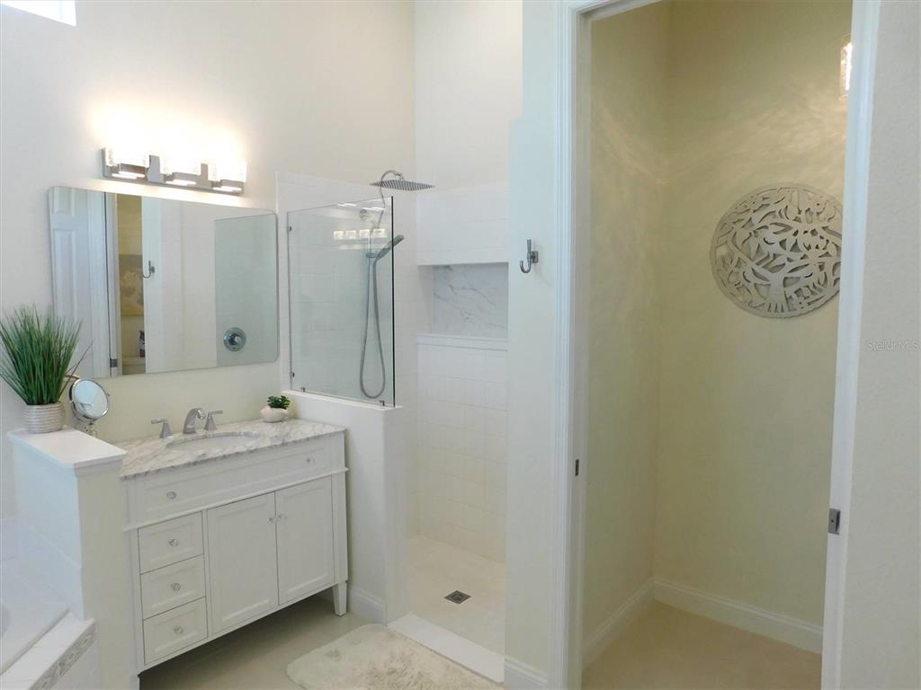 13836 Bluebird Pond Road Windermere, FL 34786 - Photo 19 of 31