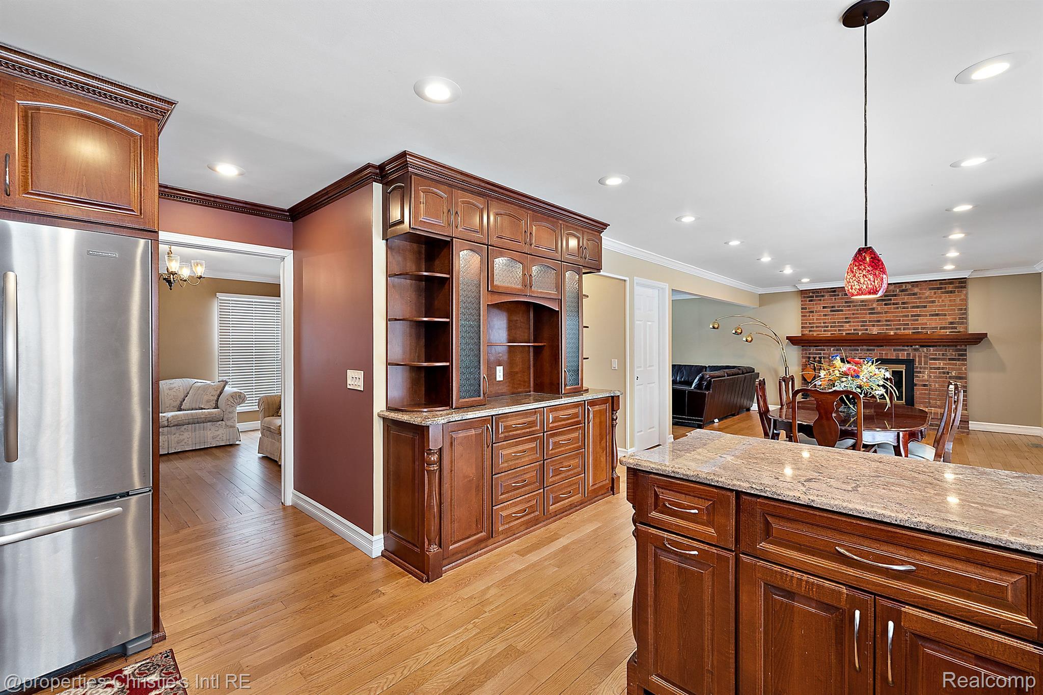 5199 Aintree Road Rochester, MI 48306 - Photo 17 of 44 Gallery Image 17