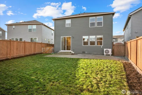 $3,200 | 11056 188th St Court East, Puyallup, WA 98374