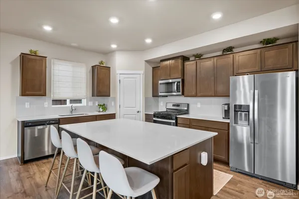 $3,200 | 11056 188th St Court East, Puyallup, WA 98374