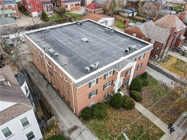 $169,900 | 420 South Aiken Avenue, Unit 2, Pittsburgh, PA 15232