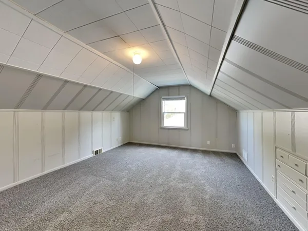 $2,024 | 1103 44th Avenue Northeast, Columbia Heights, MN 55421