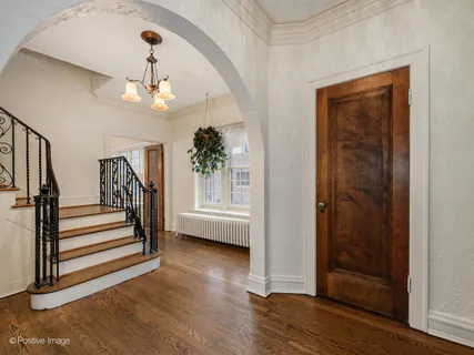 $775,000 | 10337 South Hamilton Avenue, Chicago, IL 60643