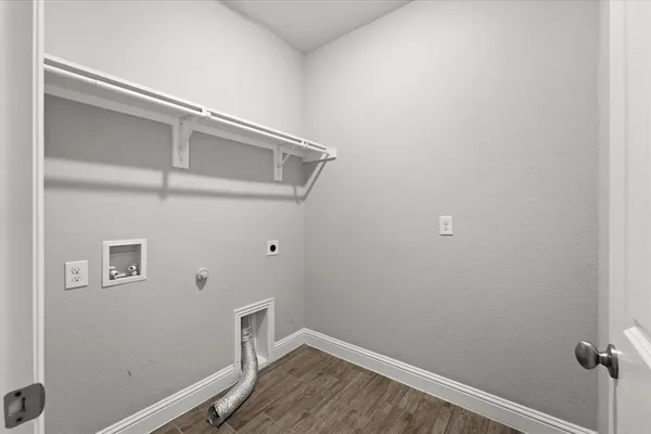 a view of utility room