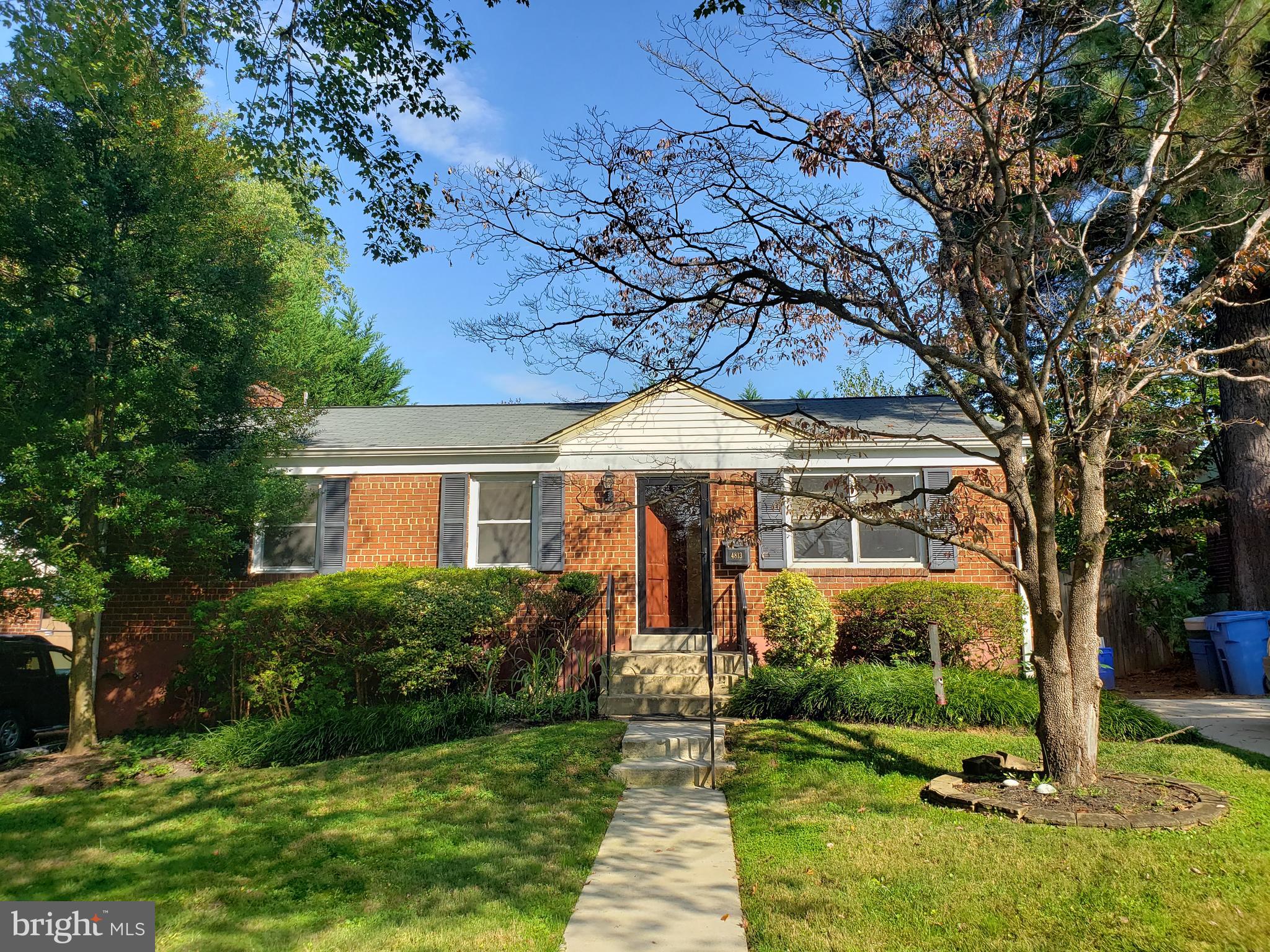 4813 Topping Road Rockville, MD 20852 - Photo 1 of 4 Front View