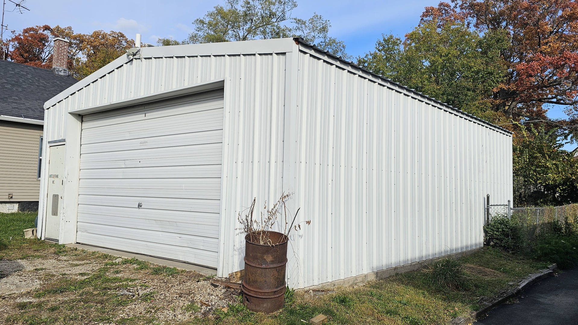 426 North Hebbard Street Joliet, IL 60432 - Photo 5 of 42