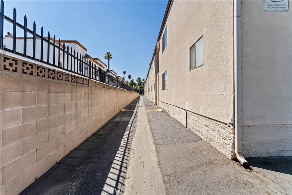 4641 Arlington Avenue Riverside, CA 92504 - Photo 24 of 33 a view of balcony with wooden floor