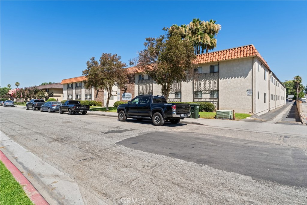 4641 Arlington Avenue Riverside, CA 92504 - Photo 4 of 33 a car parked in front of a building