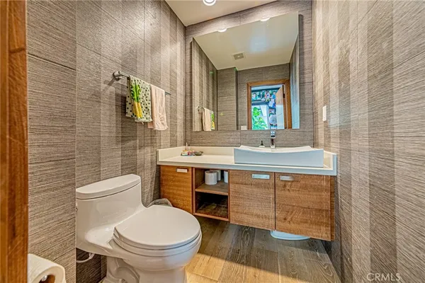 $2,690,000 | 6 Sirius, Unit 61, Irvine, CA 92603