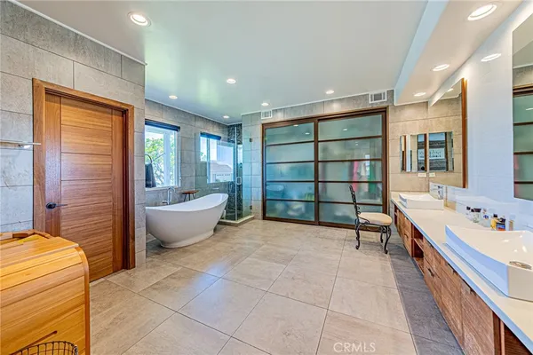 $2,690,000 | 6 Sirius, Unit 61, Irvine, CA 92603