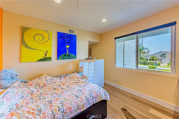 $2,690,000 | 6 Sirius, Unit 61, Irvine, CA 92603