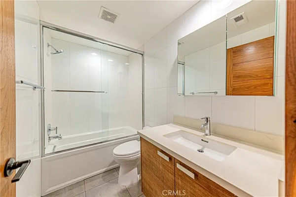 $2,690,000 | 6 Sirius, Unit 61, Irvine, CA 92603