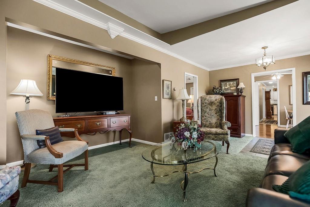 5973 Ogg Road Shawnee, KS 66218 - Photo 25 of 63
