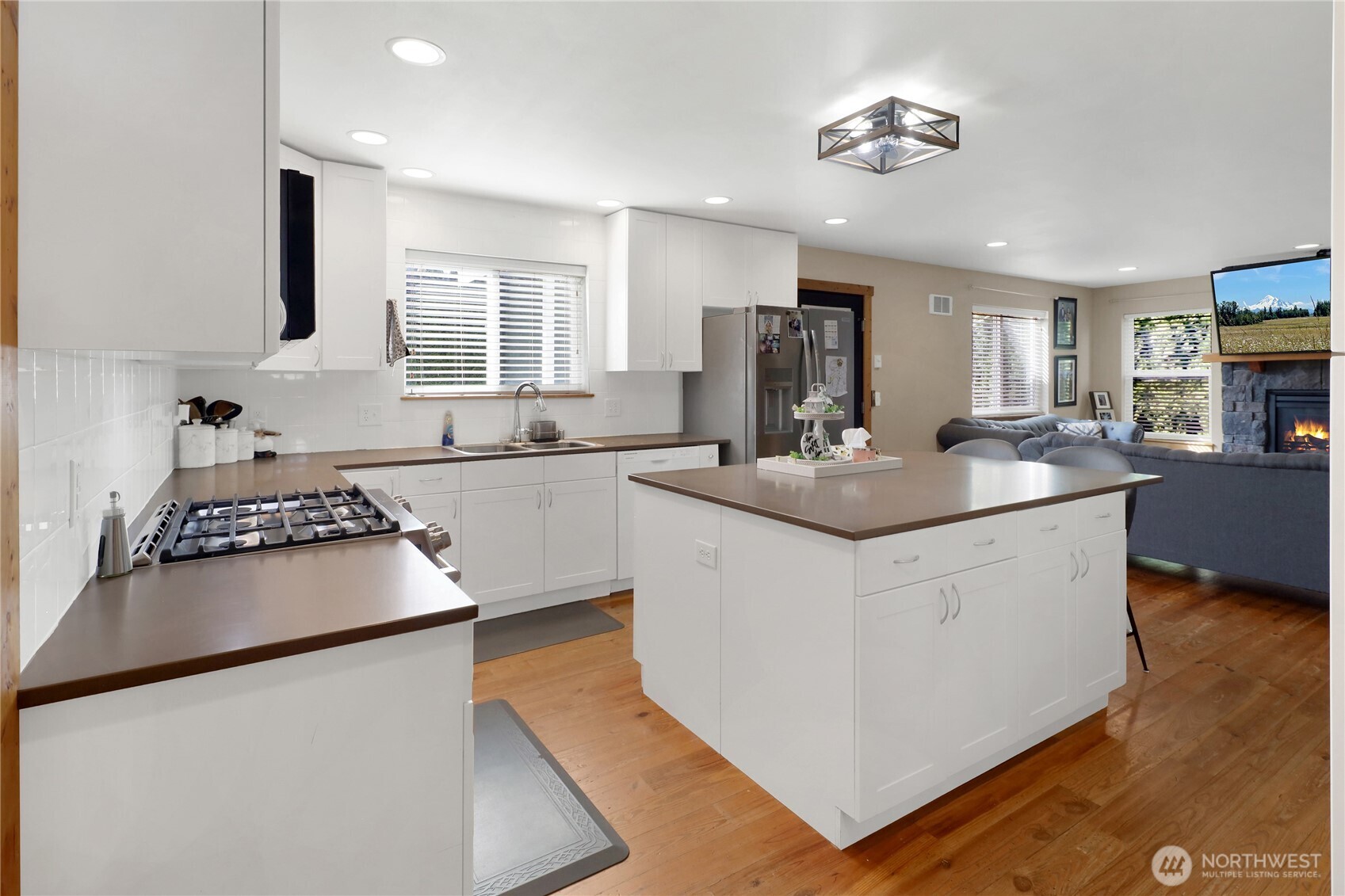 8457 Benson Road Lynden, WA 98264 - Photo 17 of 38