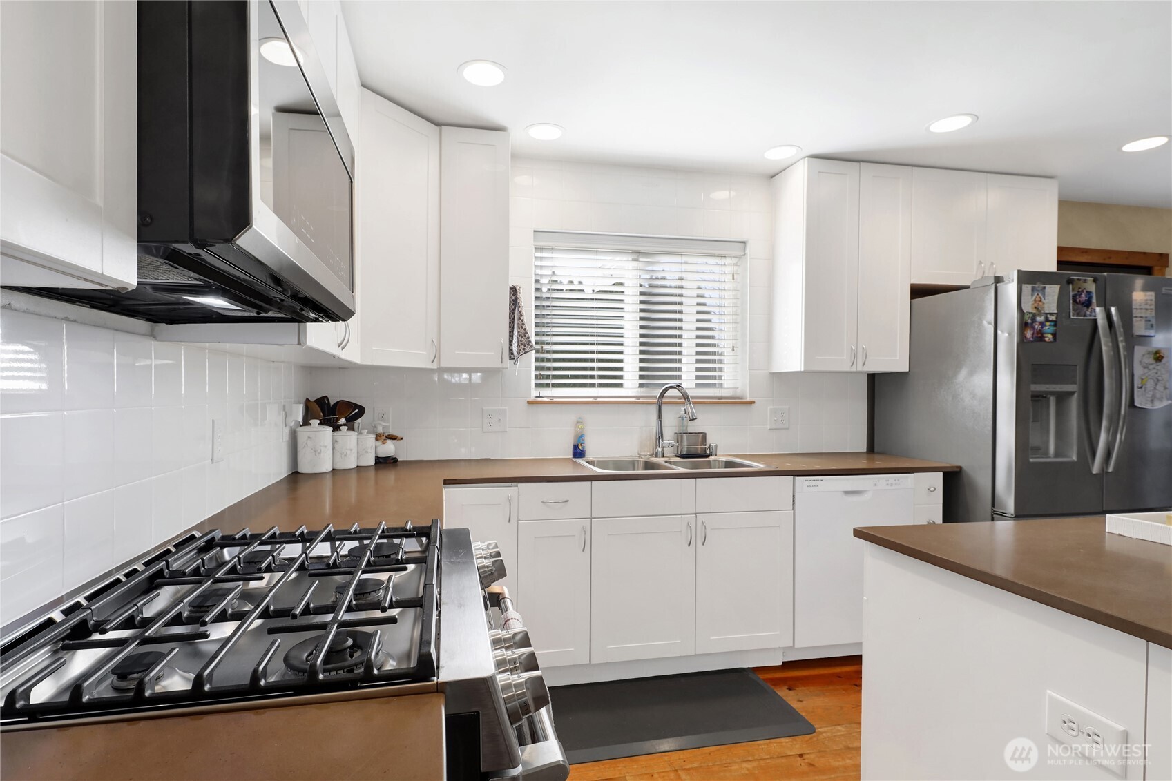 8457 Benson Road Lynden, WA 98264 - Photo 22 of 38