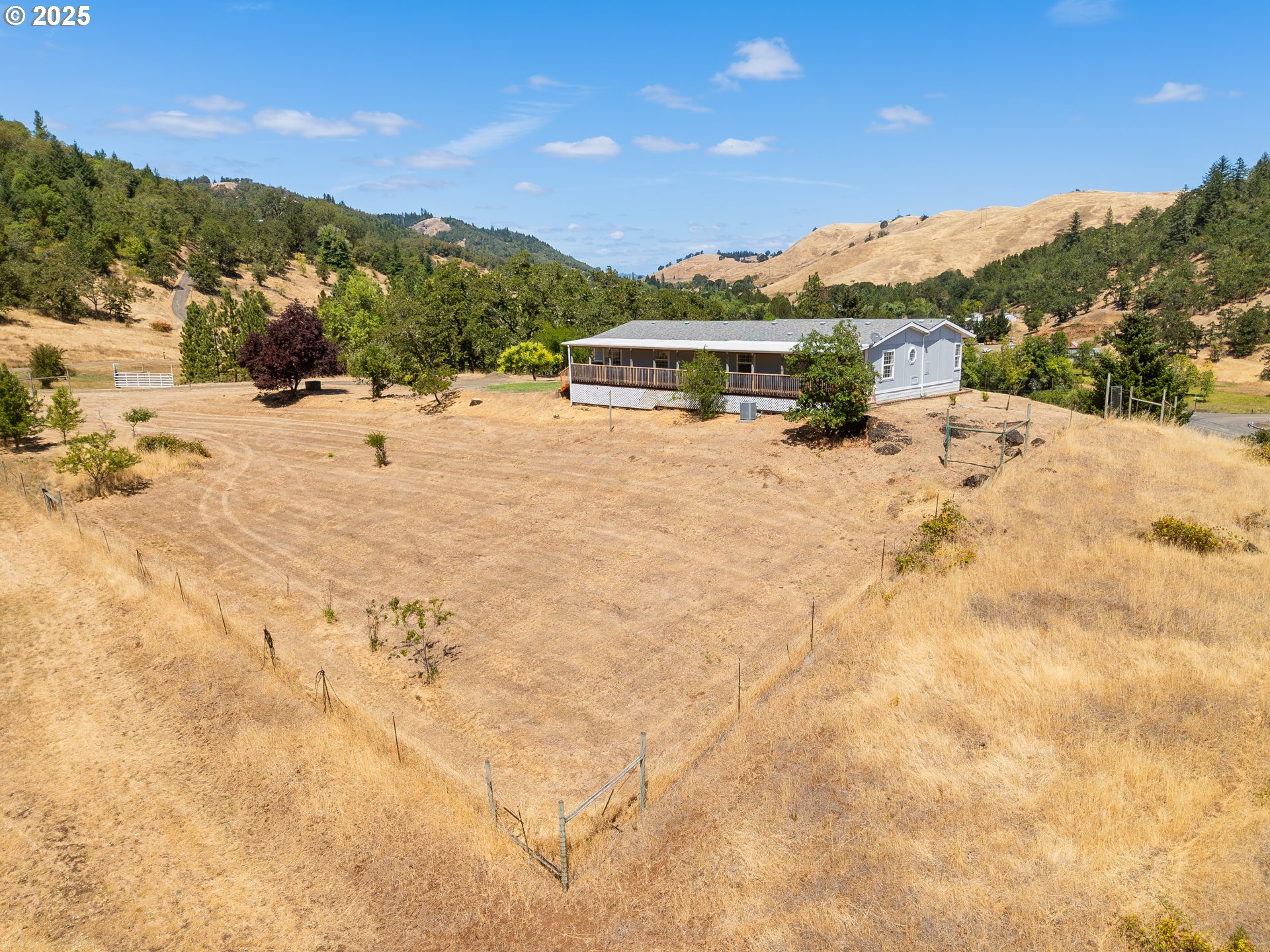 220 Robin Street Roseburg, OR 97470 - Photo 43 of 46