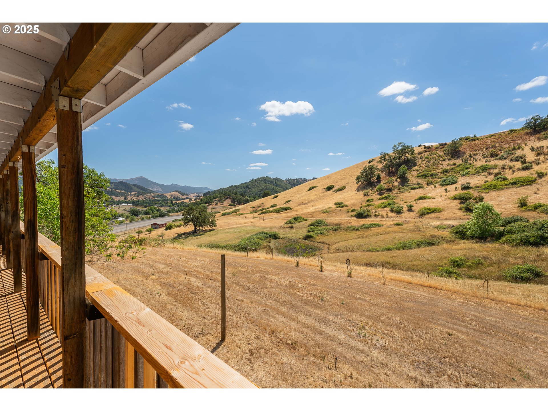 220 Robin Street Roseburg, OR 97470 - Photo 45 of 46