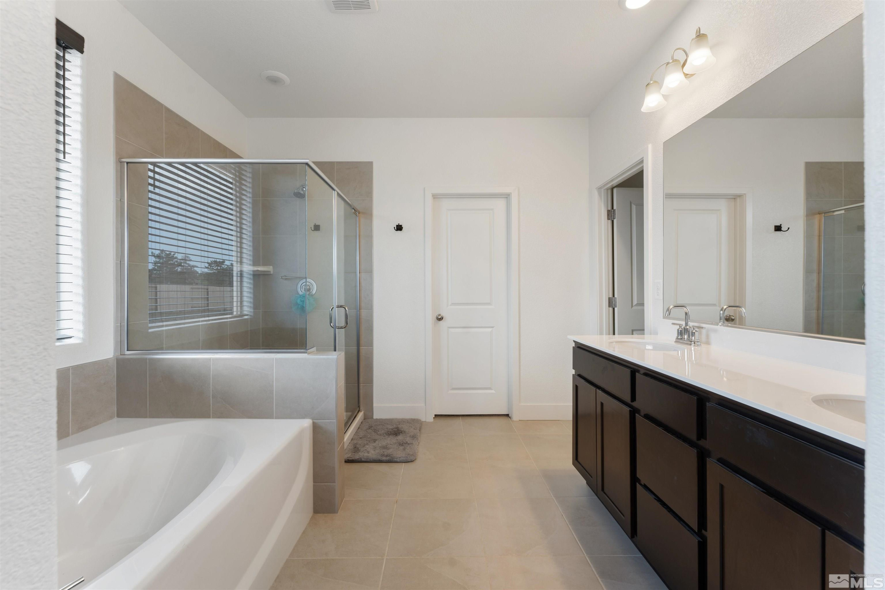 800 North Thunder Butte Reno, NV 89506 - Photo 17 of 40 Photo 17