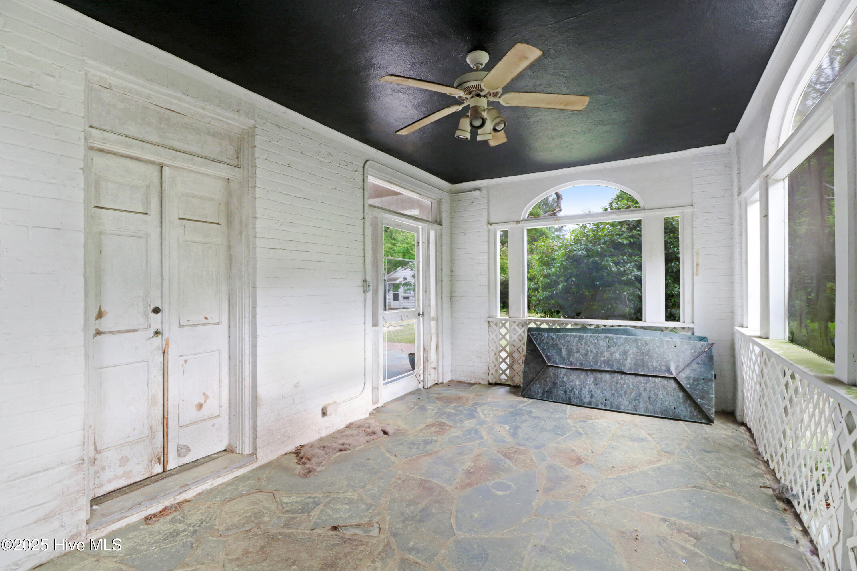 606 Rountree Street Kinston, NC 28501 - Photo 51 of 54 51-606 Rountree St-51