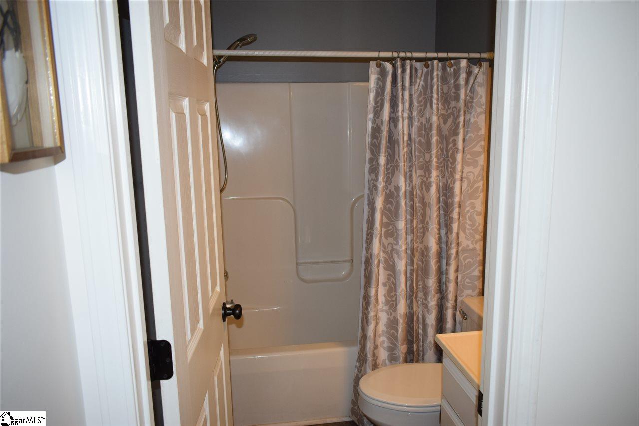 205 Hampton Road Liberty, SC 29657 - Photo 14 of 23
