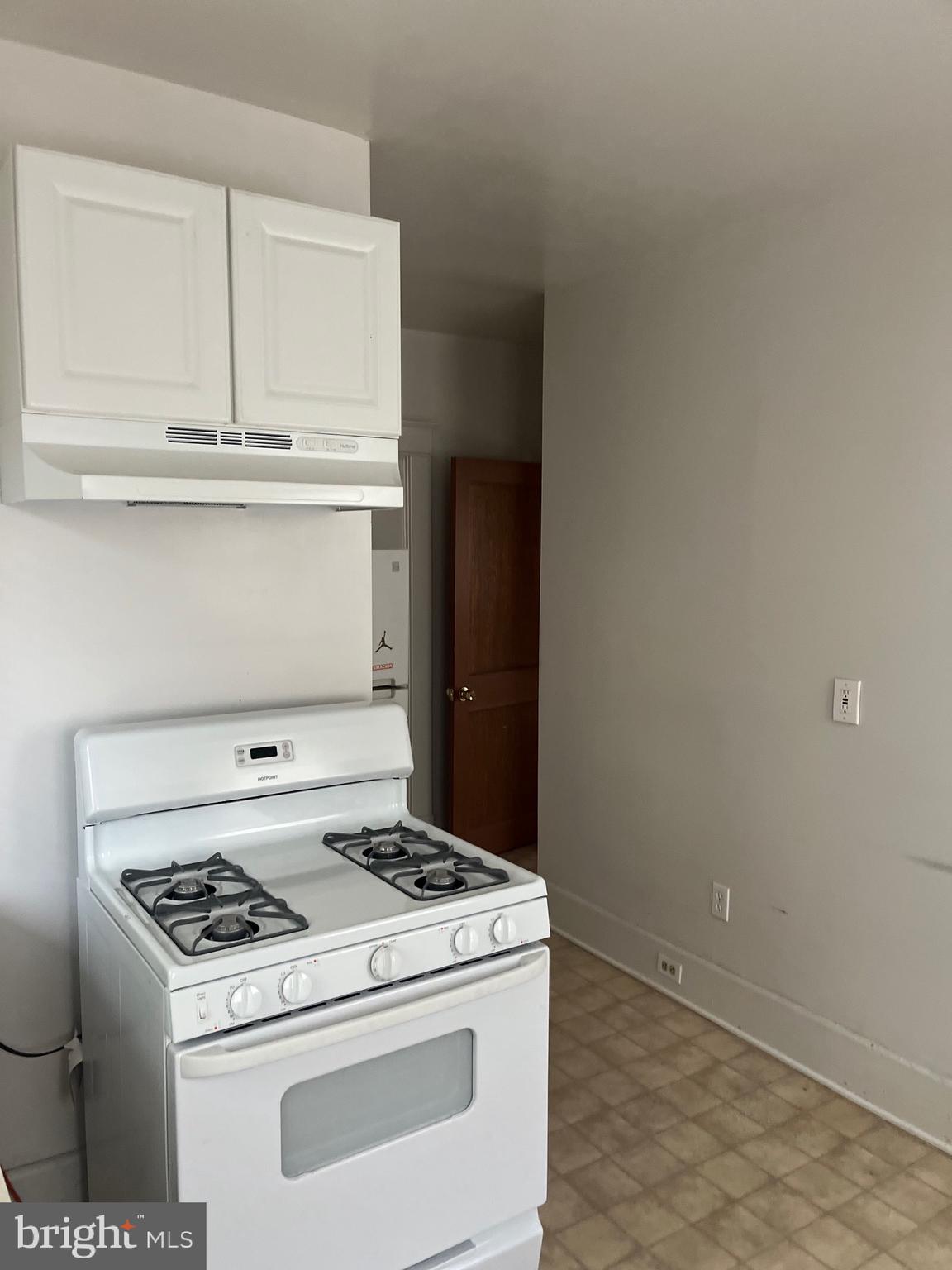 3213 Vickers Road, Unit 3 Baltimore, MD 21216 - Photo 9 of 14