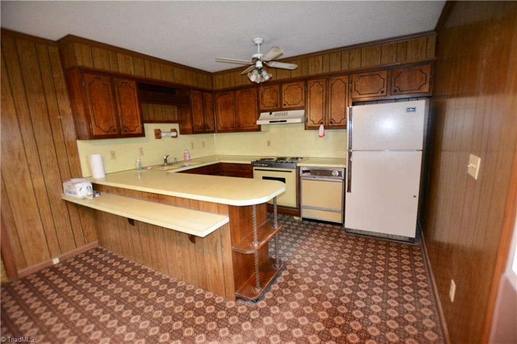 1744 Wilson Road Bennett, NC 27208 - Photo 4 of 17