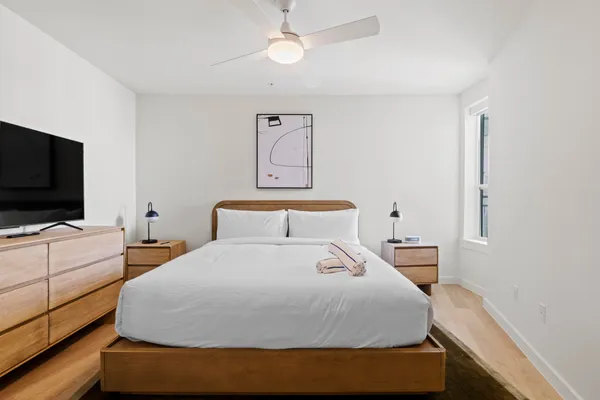 $6,000 | 2323 South Lamar Boulevard, Unit 520, Austin, TX 78704