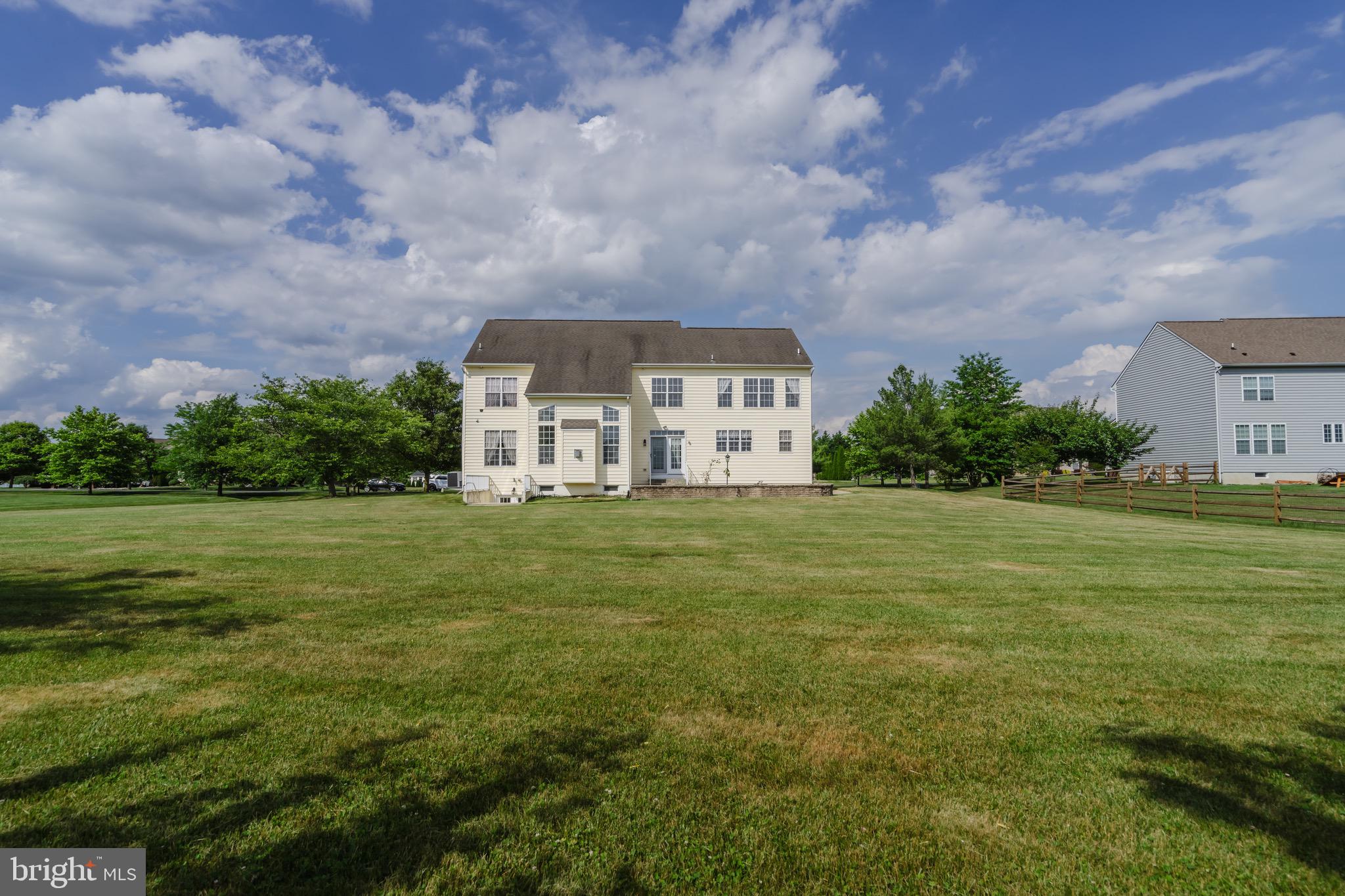 118 Asbury Loop Middletown, DE 19709 - Photo 2 of 44